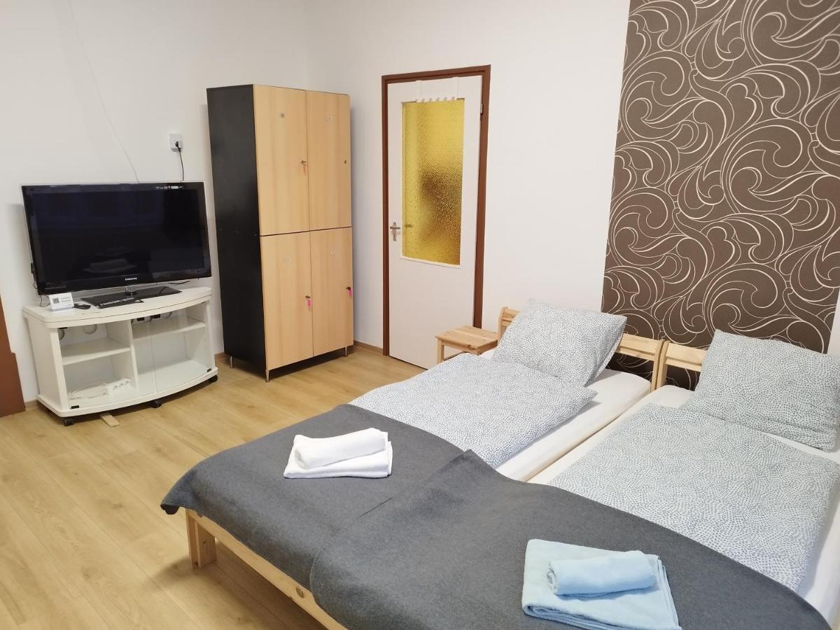 Tartós Szegfű Vendégház, Magánszállás Tazlar Extérieur photo