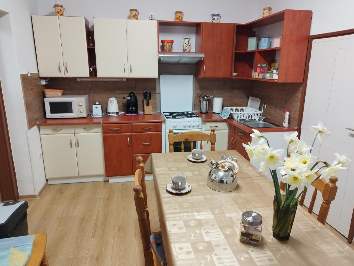 Tartós Szegfű Vendégház, Magánszállás Tazlar Extérieur photo