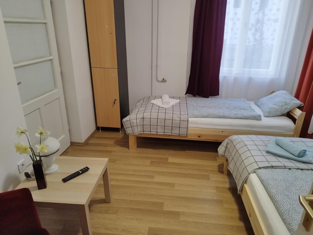 Tartós Szegfű Vendégház, Magánszállás Tazlar Extérieur photo